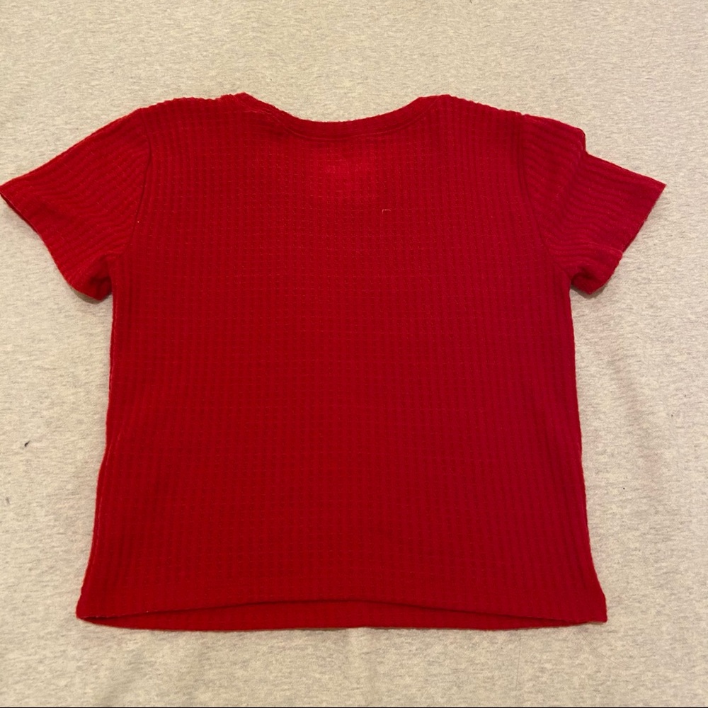 Red Top - Picture 2 of 3